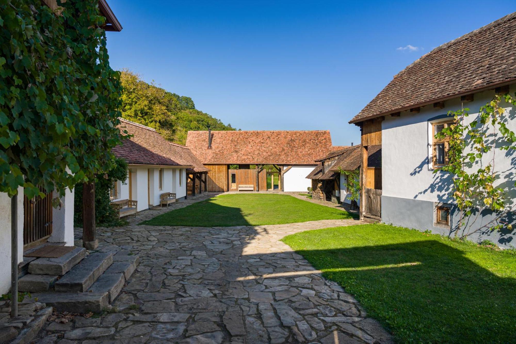 Bed and Breakfast Mesendorf Gasthaus Zewnętrze zdjęcie